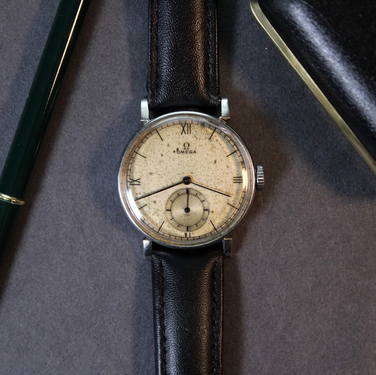 1938 Omega, 26.5 SOB Military Manual Wind Movement